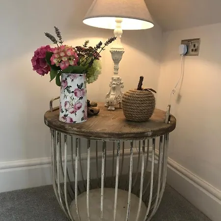 Bed and Breakfast Ticketyboo