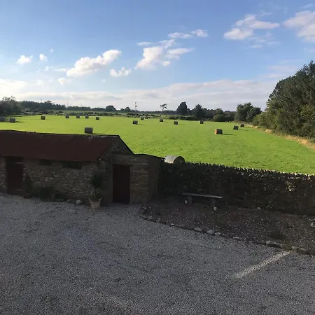 Ticketyboo Bed & Breakfast Pickering