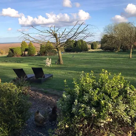 Bed & Breakfast Ticketyboo 4*